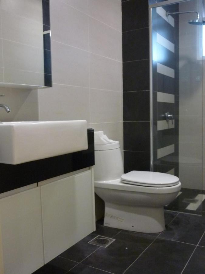 Homestay Kuala Lumpur ; Terminal Tbs ; Bukit Jalil Exteriör bild